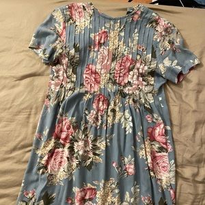 Womens midi floral dress
